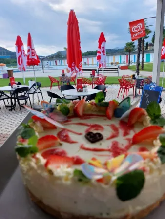 Bild von Wohnzimmer- lokal im Freibad