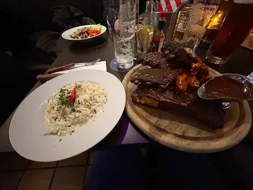 Bild von Our Place - Barbecue & Cocktailhouse