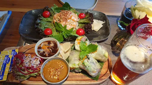 Bild von Cochin Vietnamese Dining & Barbeque