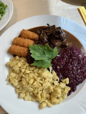Zum Vogelherd