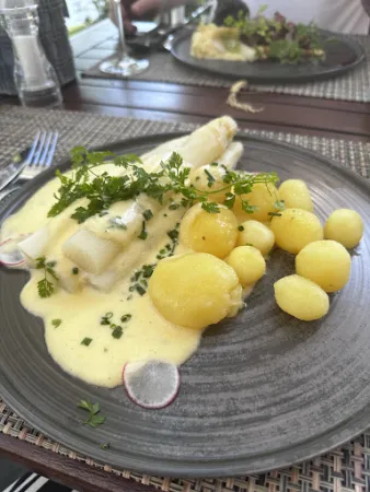 Bild von Am Steinsee - Restaurant. Biergarten. Café. Strand. Eventlocation.