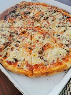 Kendi's Pizza