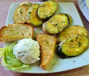 Kostas Taverne