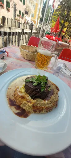 Stüva da la posta, Hotel Post