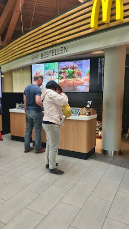 Bild von Serways Raststätte In der Holledau West