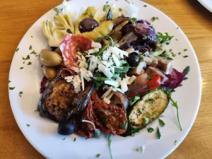 4 Mori Gastronomia GmbH