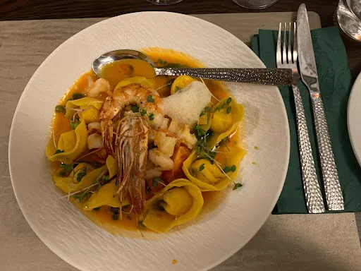 Bild von 𝐑𝐨𝐬𝐬𝐨 𝐍𝐞𝐫𝐨 || Ristorante & Pizzeria