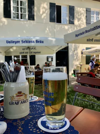 Bild von Bräustüberl Valley - Fares Lozano