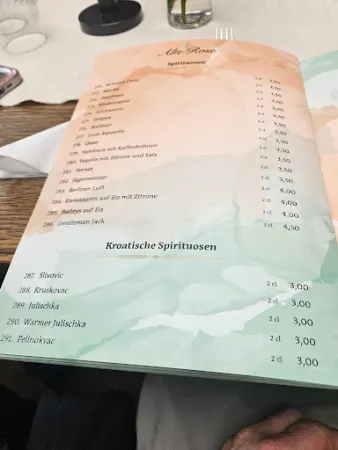 Bild von Alte Rose deutsch-kroatische Küche