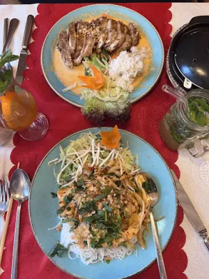 ipho-vietnamese-cuisine