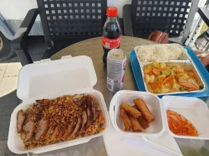 Kim-Wok Imbiss