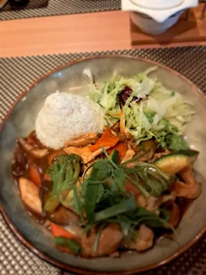 Sule Asian Cuisine Sushi Bar