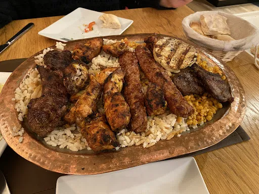 Bild von Mangal Turkish Grill • Restaurant