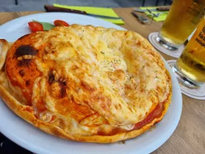 Bayerbach Pizzeria Piano