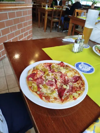 Bild von Pizzeria bei Gino