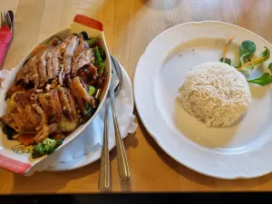 Thailändisches Spezialitätenrestaurant rungnapha - Markus Groh und Phiyanut Groh