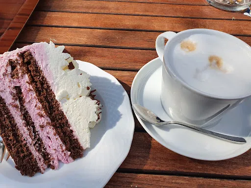 Bild von GLASDORF Bistro Vier-Jahreszeiten