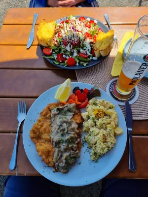 Zur Ficht'n