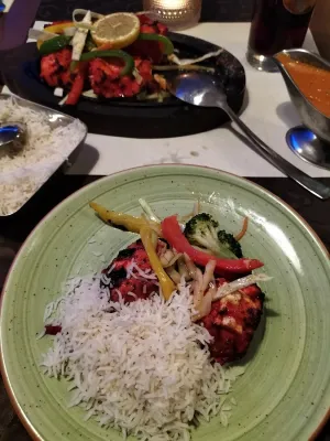 Avli indian & Deutsche Cafe Restaurant Bar
