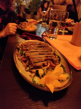 Bild von Madame Nga