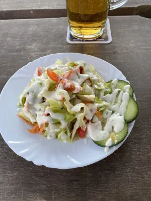 Landgasthof & Pension Goldene Krone "Bucher Wirt" am Dillberg