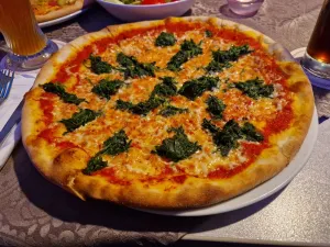 Pizzeria La Tana